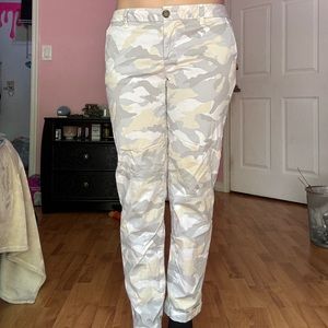 camo tommy hilfiger pants